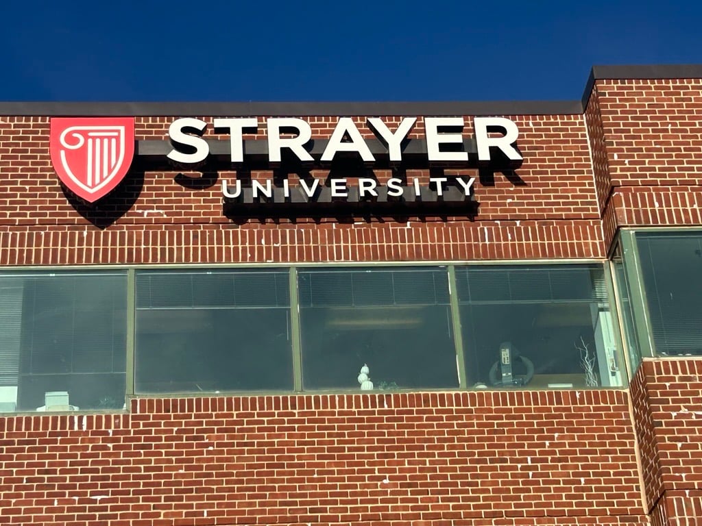 loudoun virginia campus building